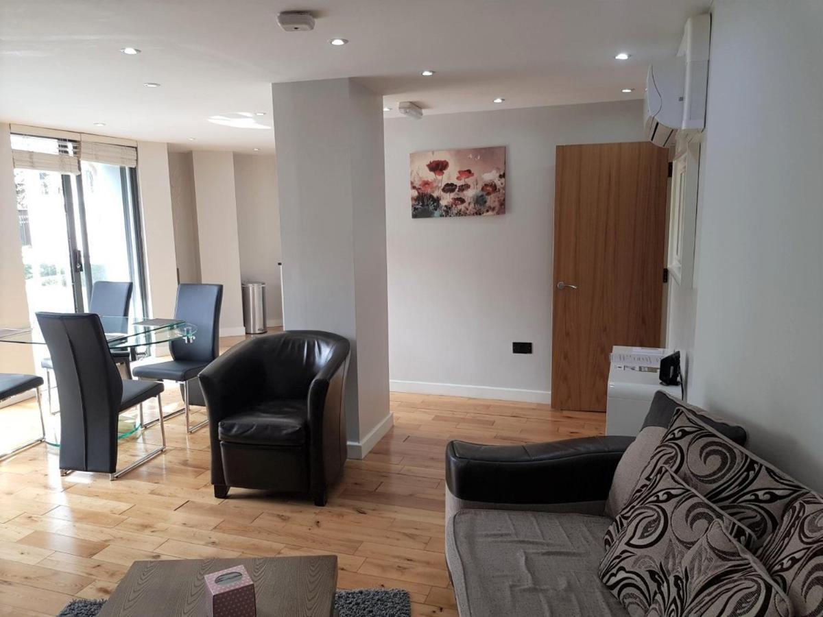 Lr London Apartments - Battersea Park Экстерьер фото