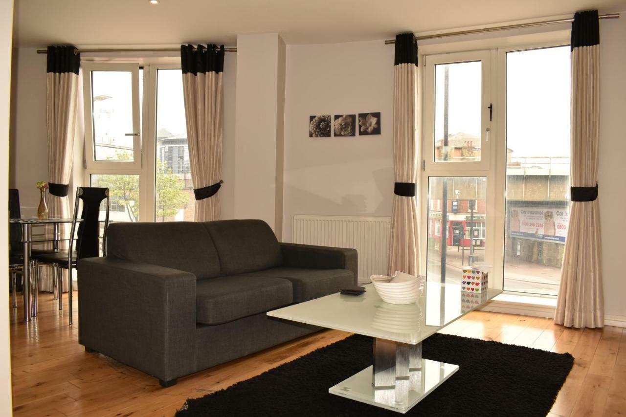 Lr London Apartments - Battersea Park Экстерьер фото